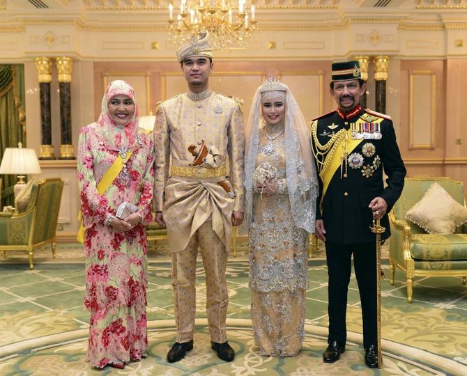 Brunei sultan’s daughter weds in elaborate ceremony