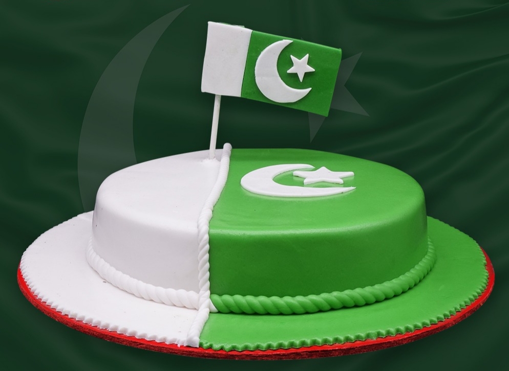 Pakistan Flag Cake 🎂 Recipe by Ainey Waheed - Cookpad